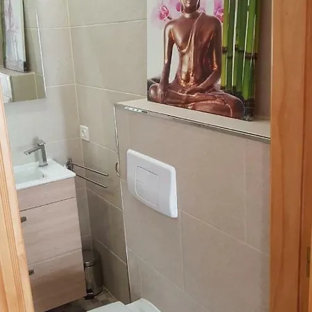 Amplio Y Tranquilo Con Vistas *